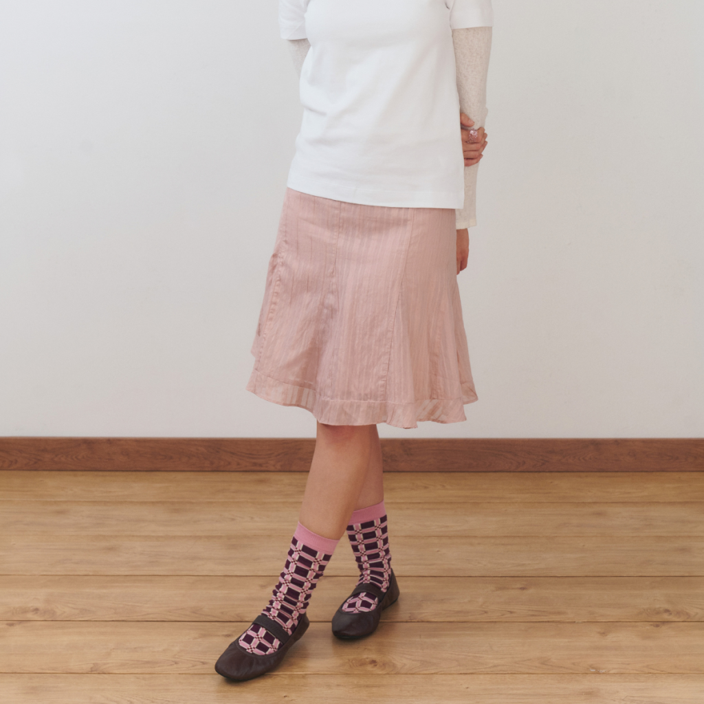 Calcetines raticula rosa chicle de Bahalana Socks